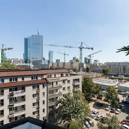 Rent Like - Lucka 18 Na Zicher Warsaw